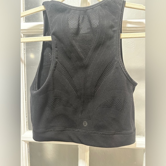 Lululemon Reveal Crop Top *En Avante-Black - Picture 5 of 6